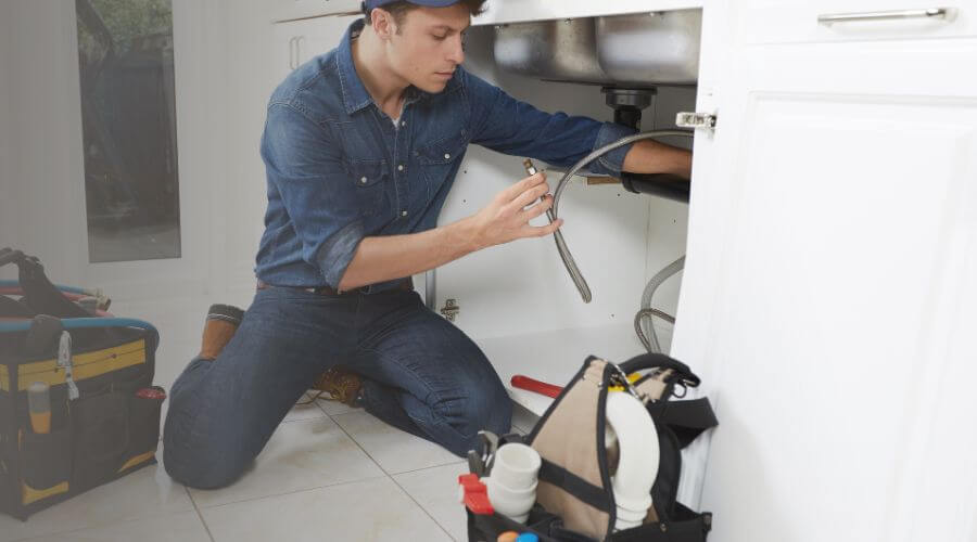 Expert burst pipe repair services in Lovilia, IA